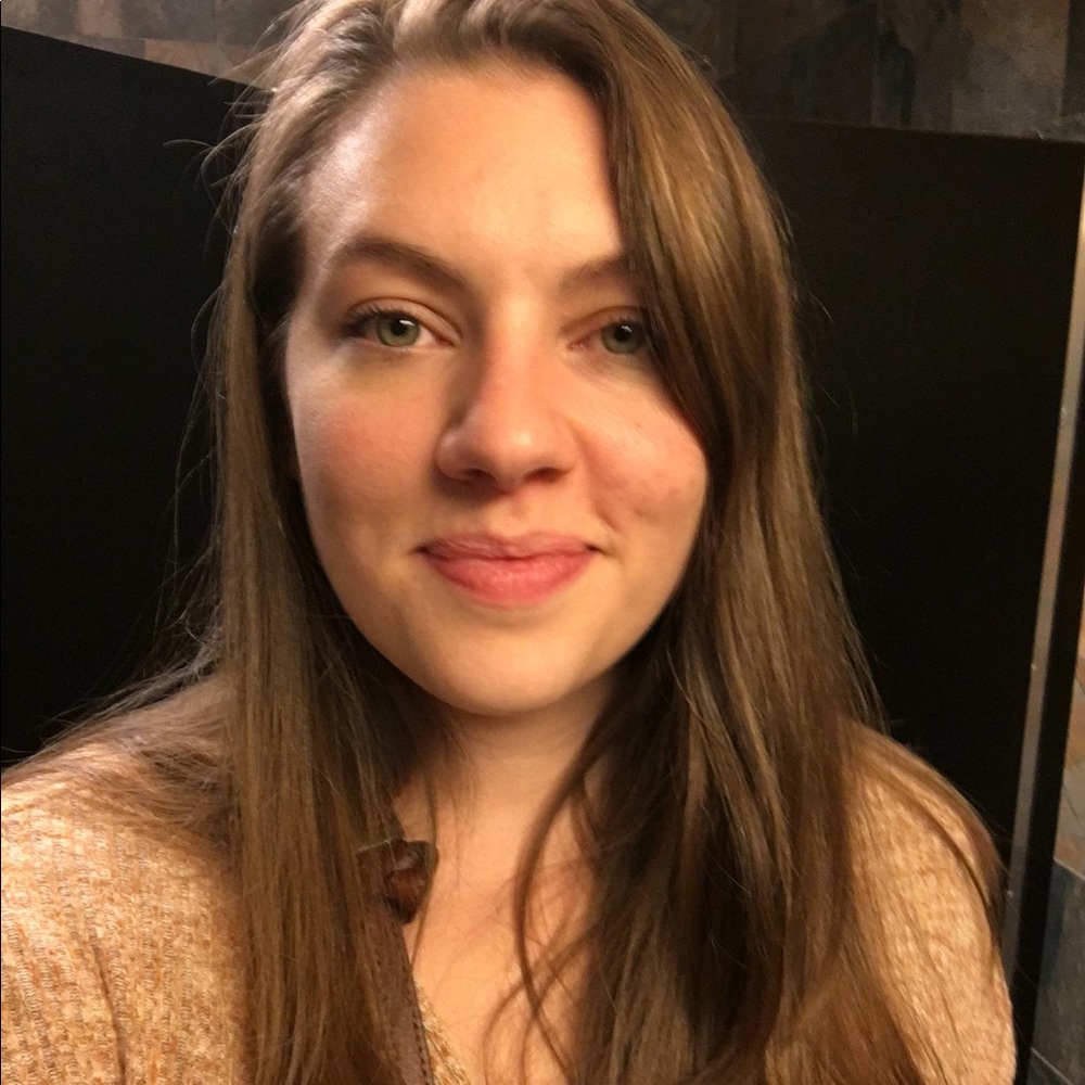 Meet your Posher, Maggie